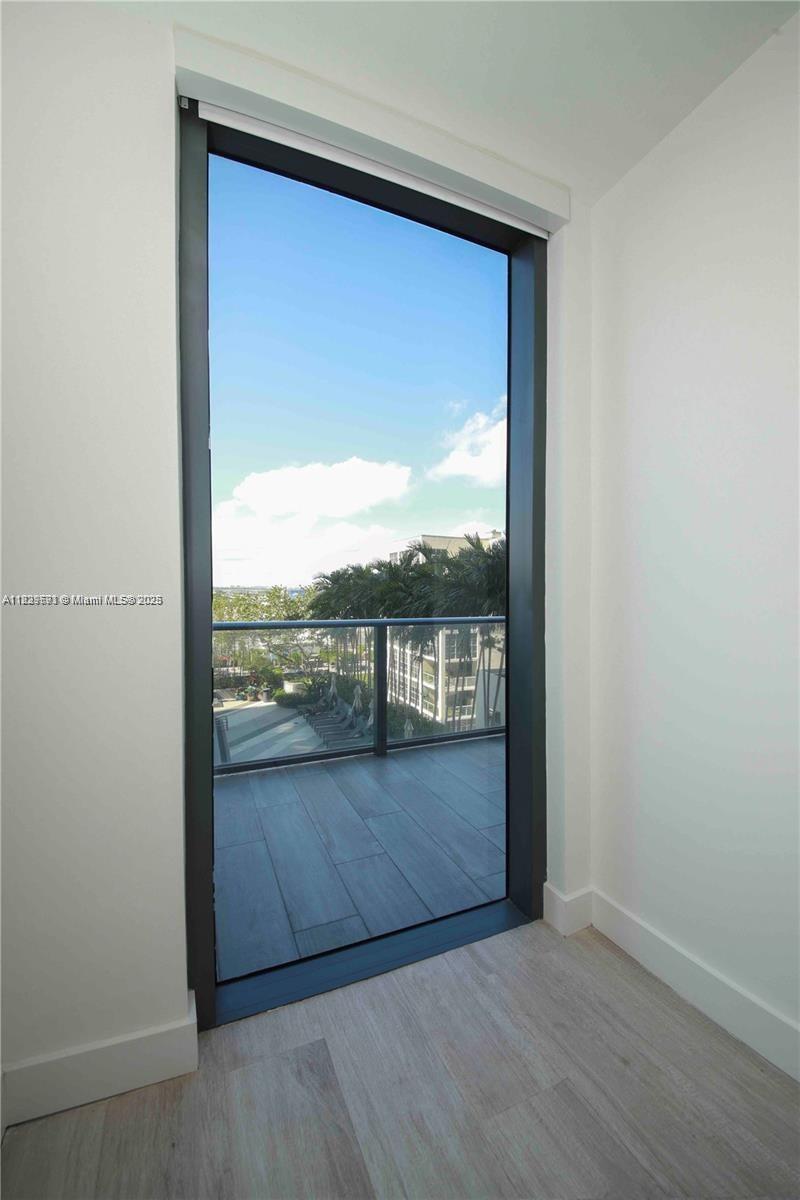 3401 MIDTOWN CONDO - Residential