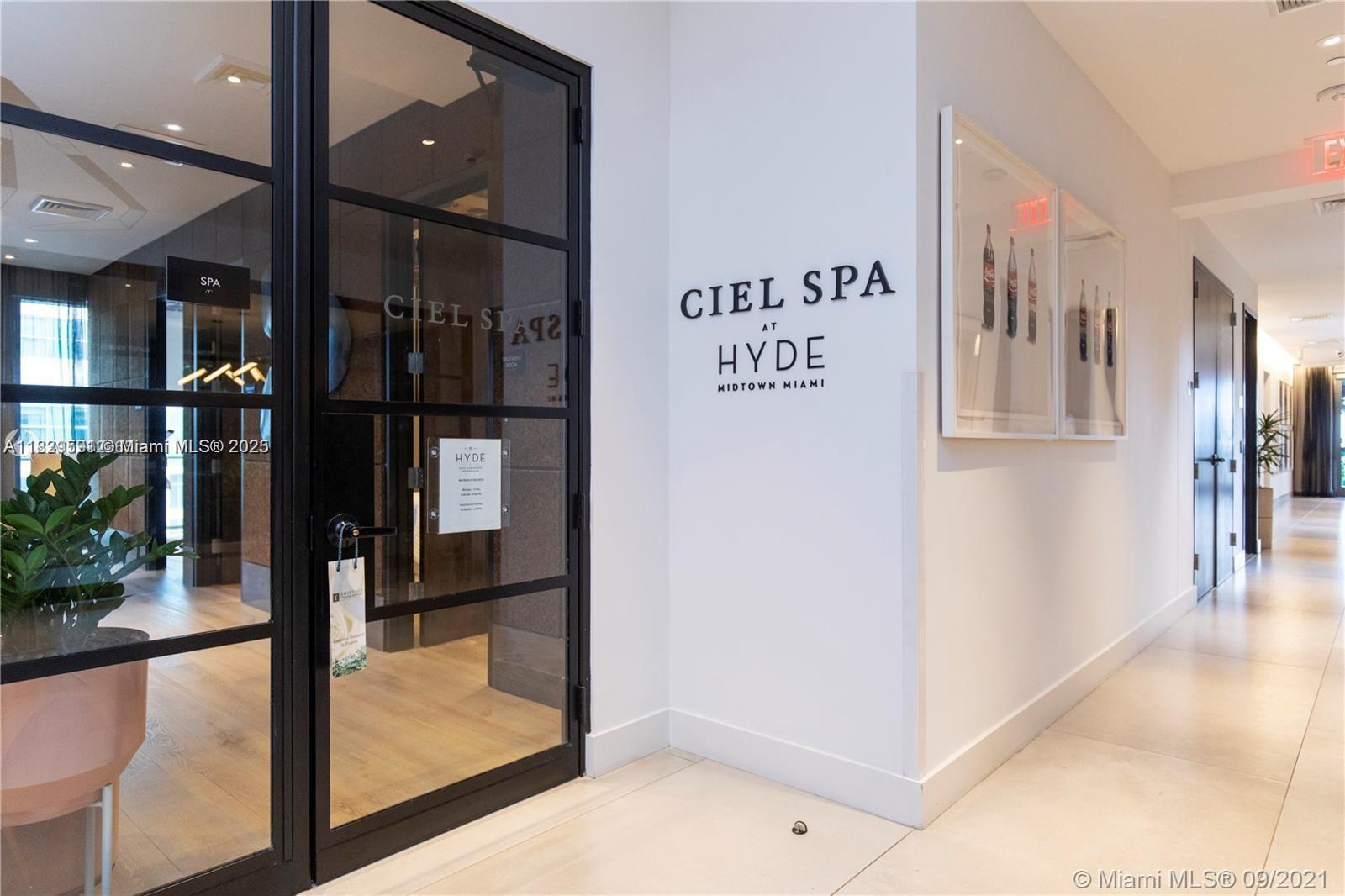 3401 MIDTOWN CONDO - Residential