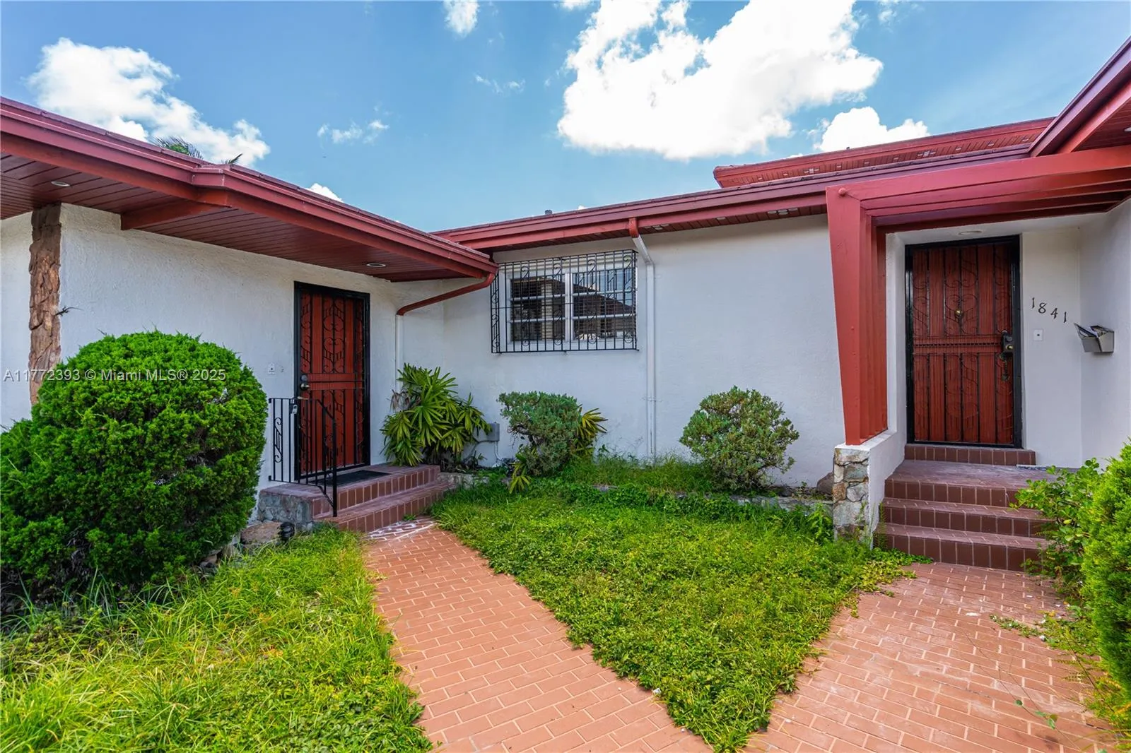 Miami, Florida 33145, United States, 2 Bedrooms Bedrooms, ,1 BathroomBathrooms,Residential,Active,97973