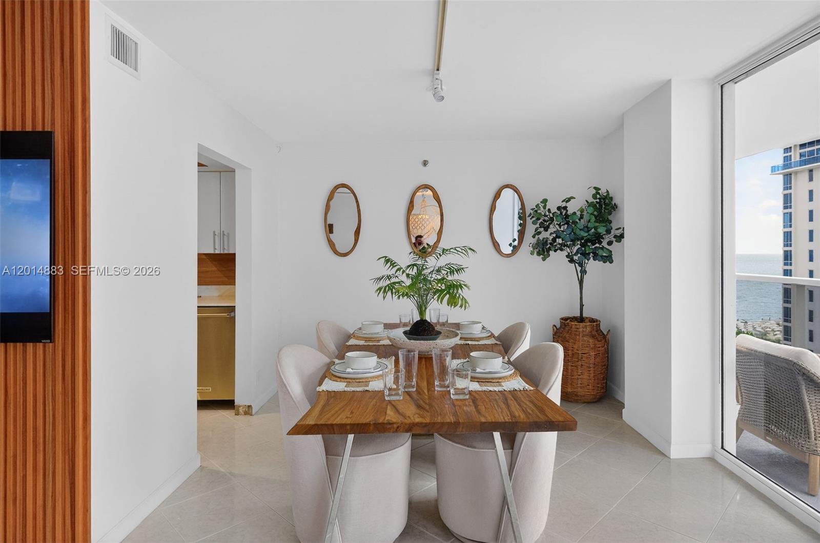 THE RIVIERA CONDO - Residential Lease