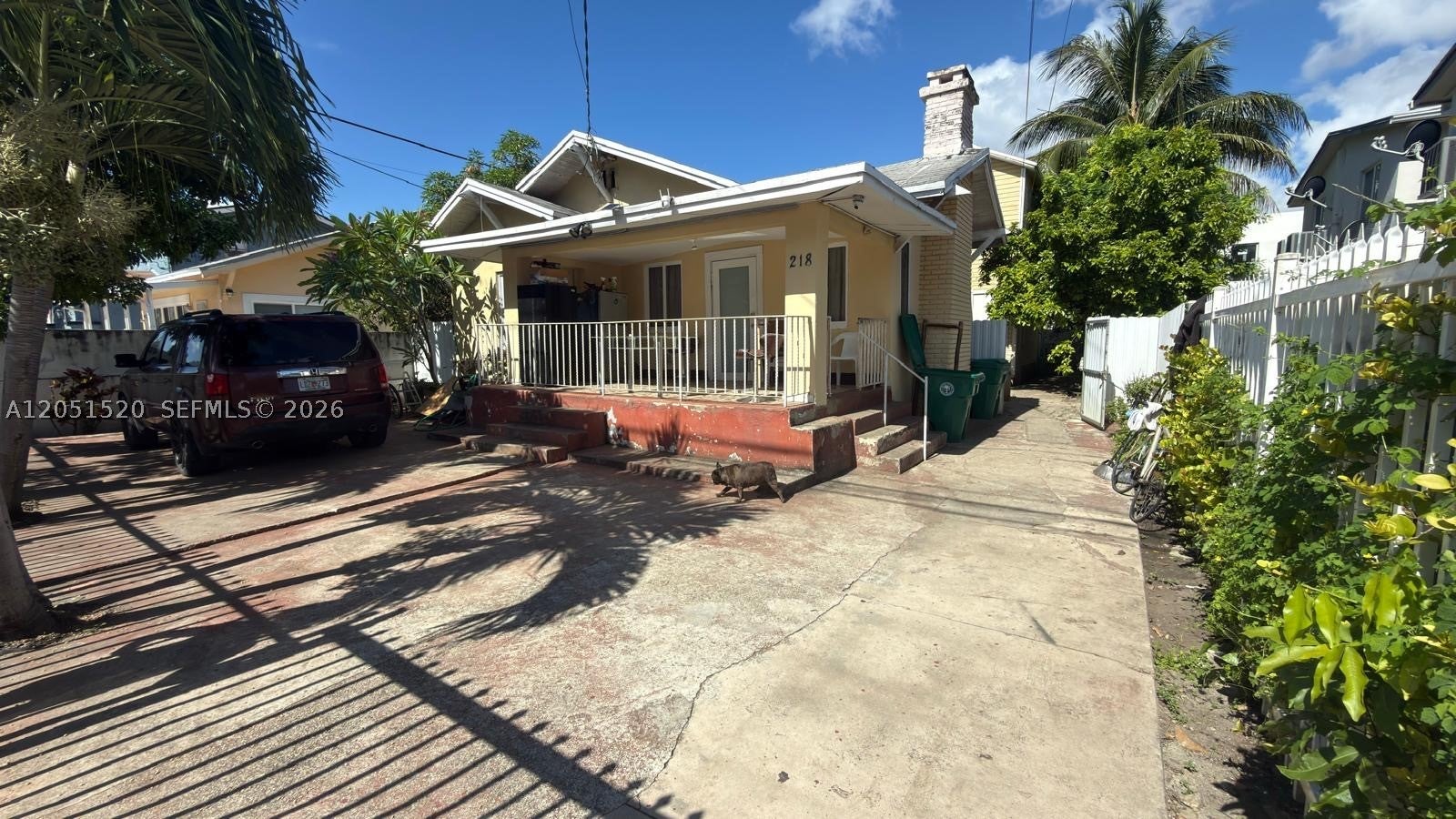 218 SW 10th Ave