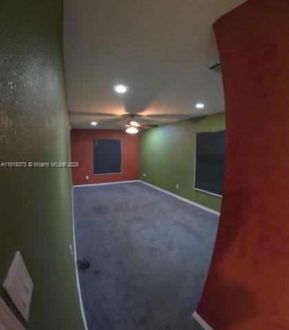 COLONIAL PINES - Residential Lease