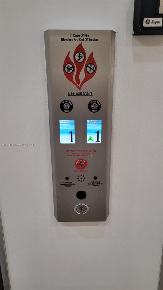 CHANTILLY CONDO - Residential