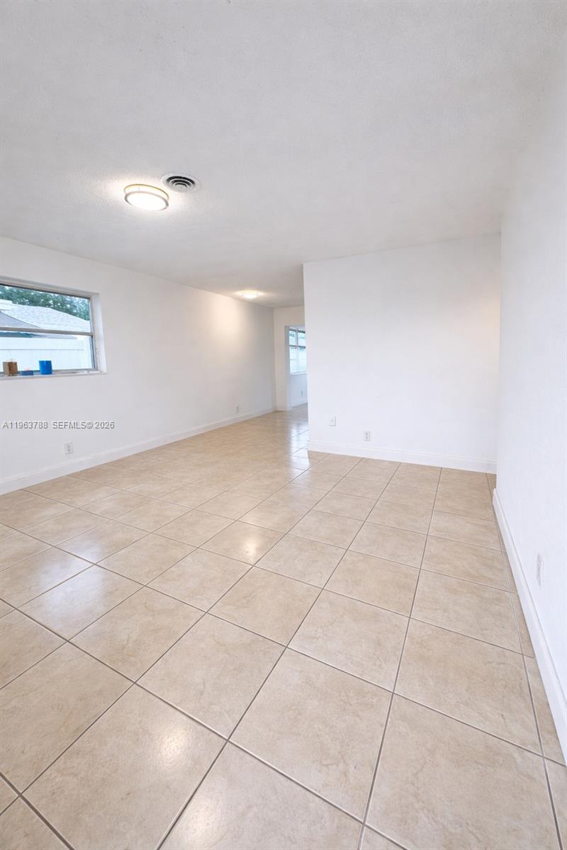 TAMARAC LAKES NORTH 3RD S - Residential