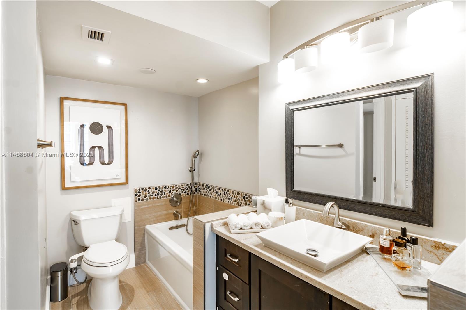 SEACOAST 5700 CONDO - Residential Lease