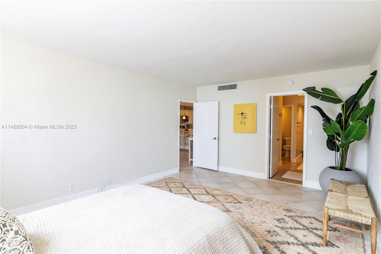 SEACOAST 5700 CONDO - Residential Lease