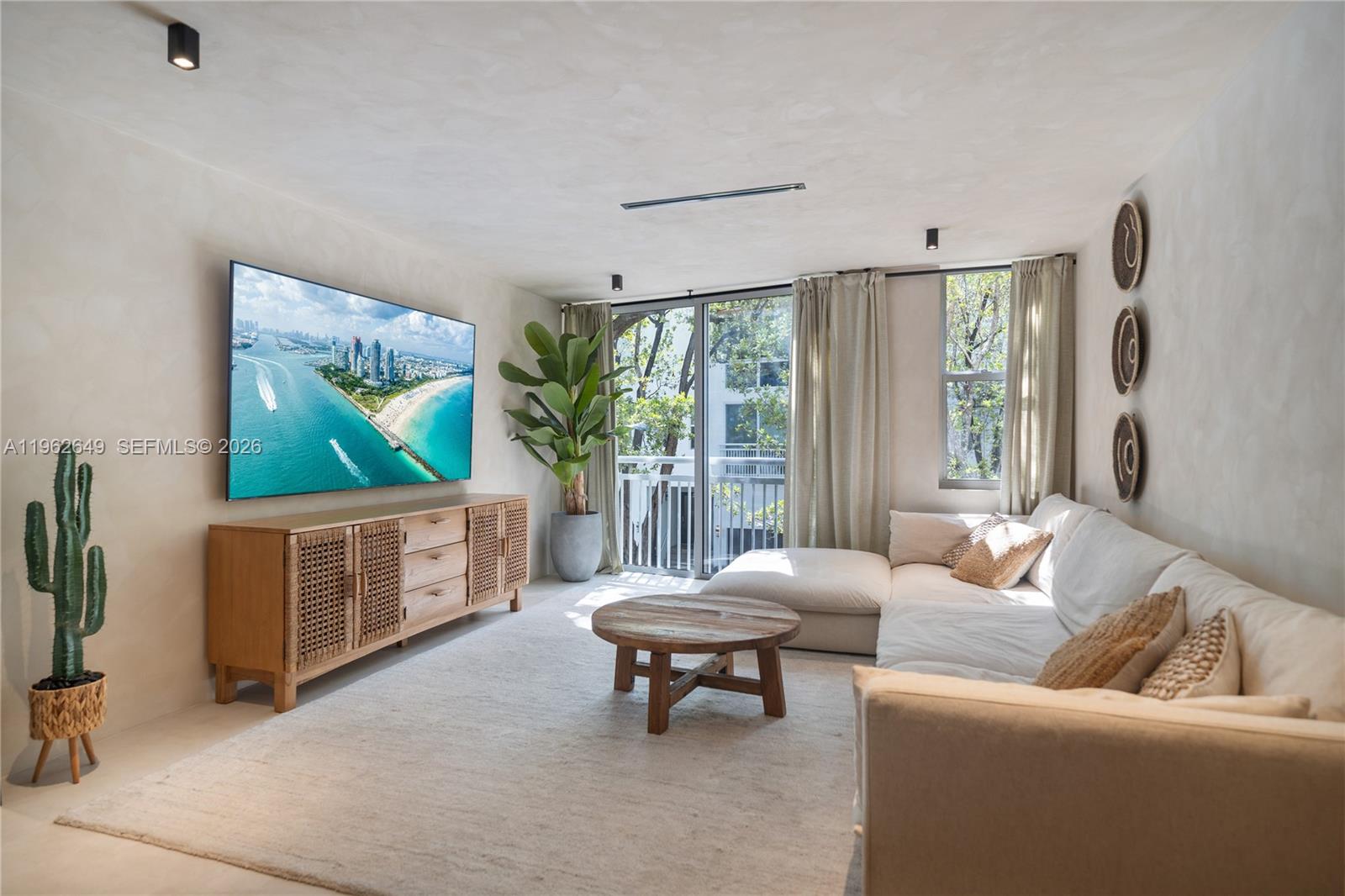 MERIDIAN PLACE CONDO - Residential