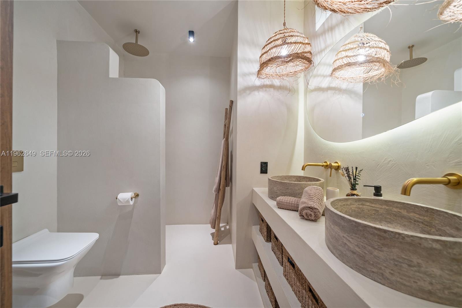 MERIDIAN PLACE CONDO - Residential