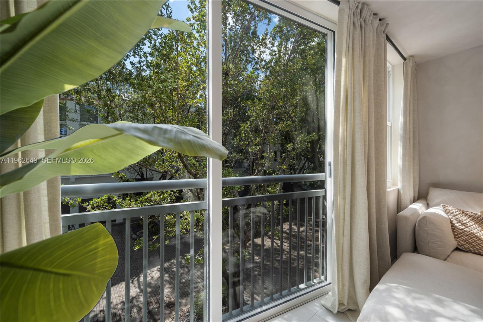 MERIDIAN PLACE CONDO - Residential