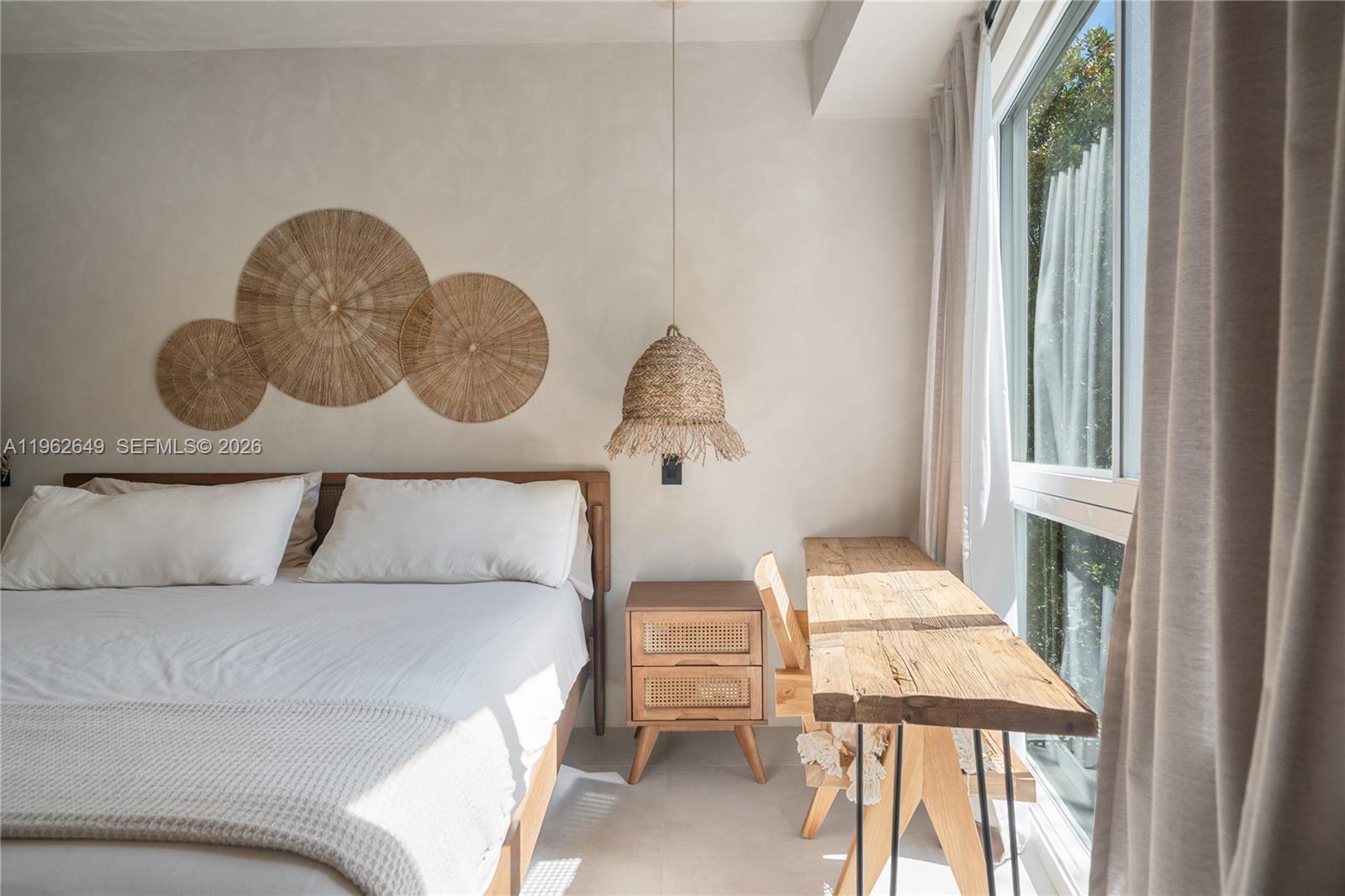 MERIDIAN PLACE CONDO - Residential