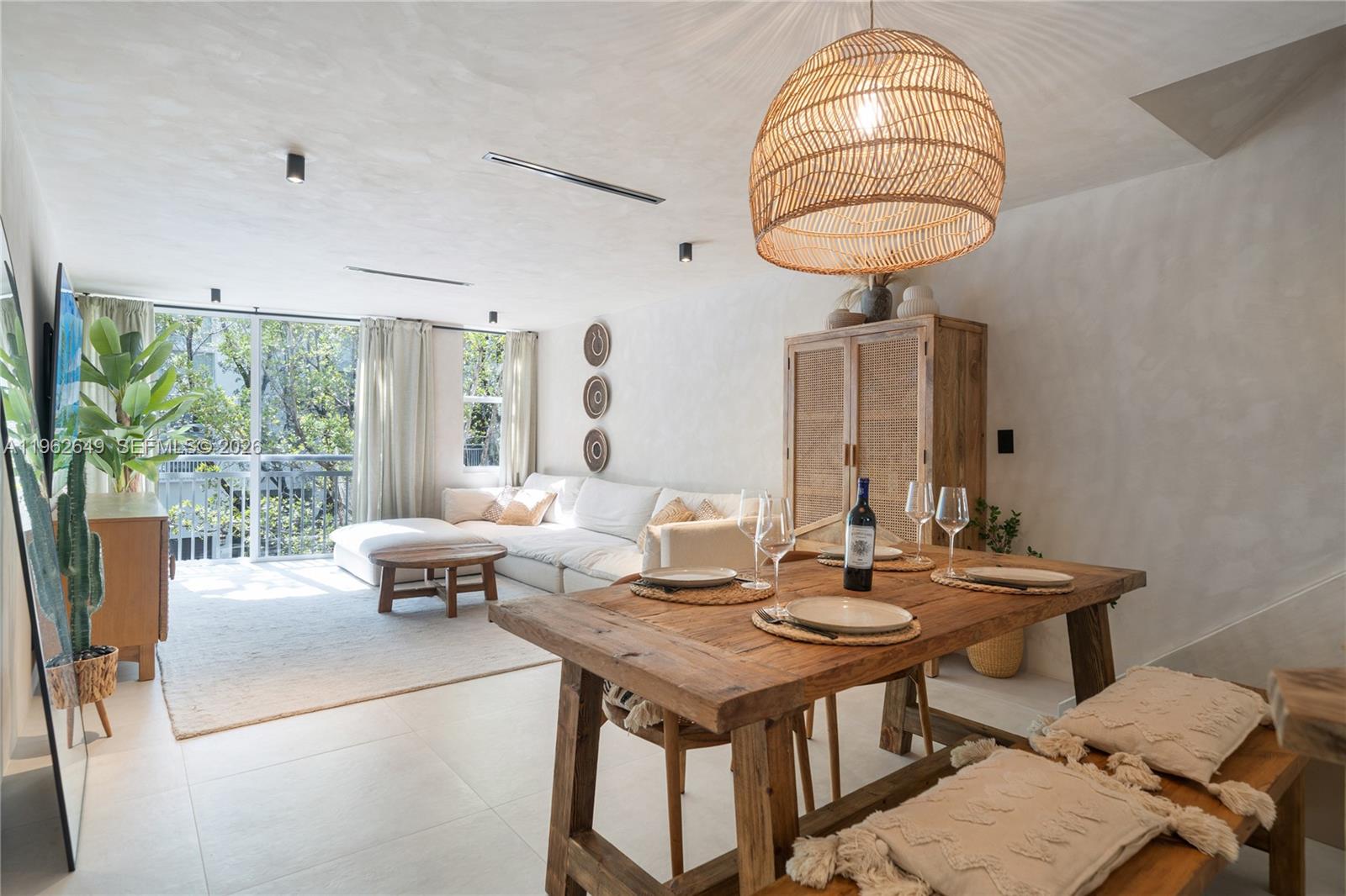 MERIDIAN PLACE CONDO - Residential