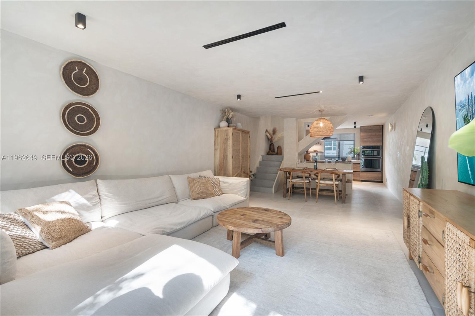 MERIDIAN PLACE CONDO - Residential