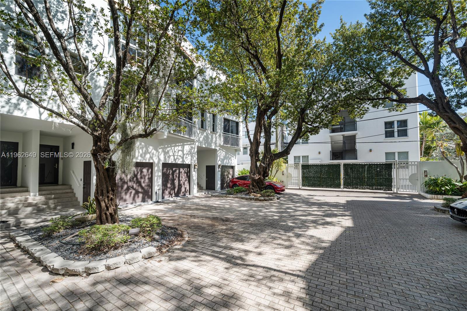 MERIDIAN PLACE CONDO - Residential