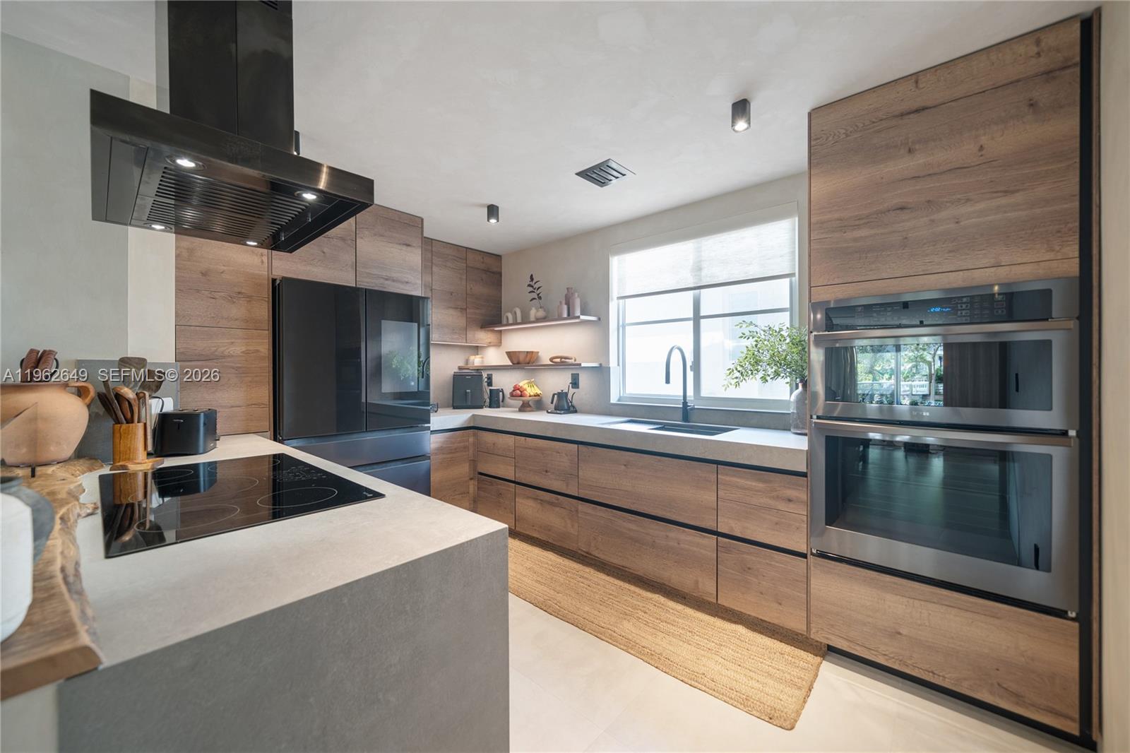 MERIDIAN PLACE CONDO - Residential