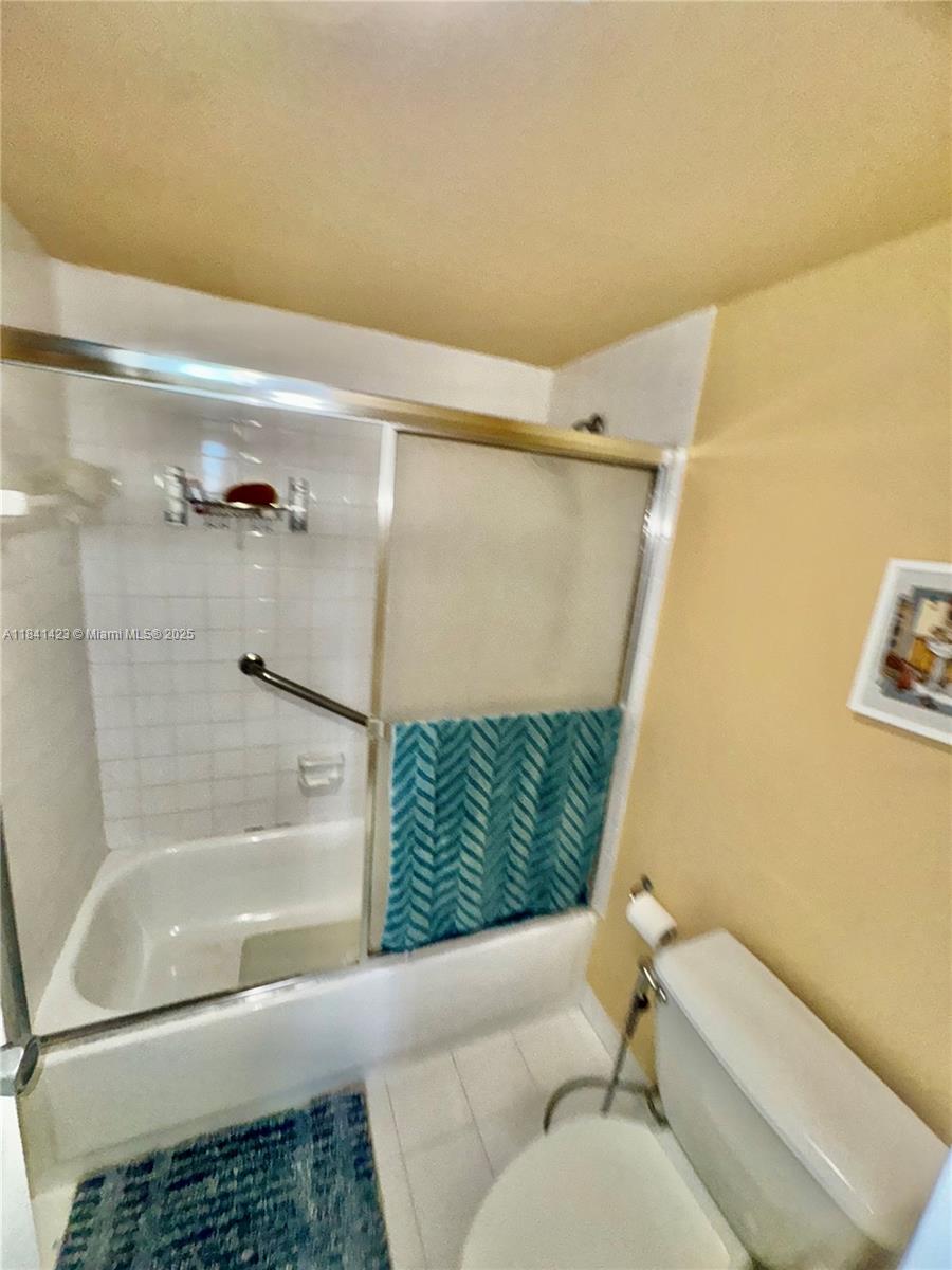 BONAVIDA CONDO - Residential