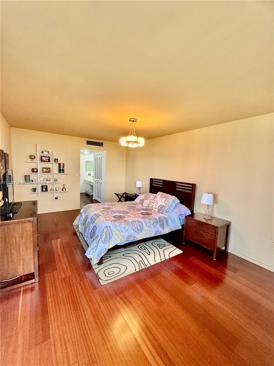 BONAVIDA CONDO - Residential