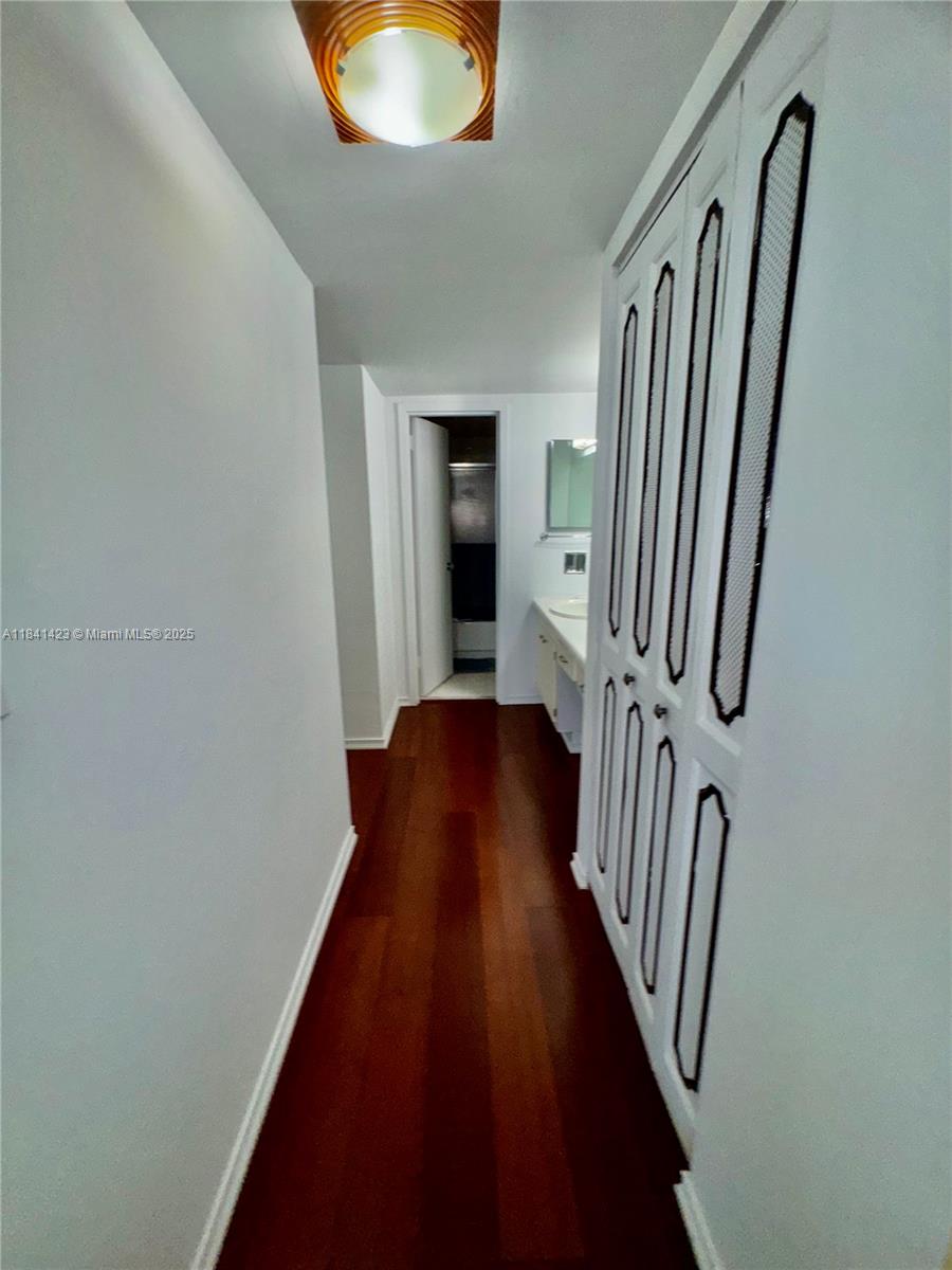 BONAVIDA CONDO - Residential