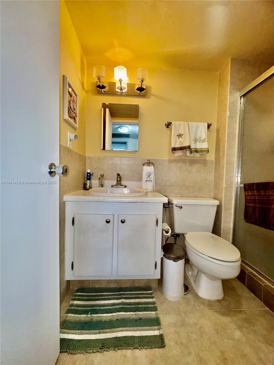 BONAVIDA CONDO - Residential