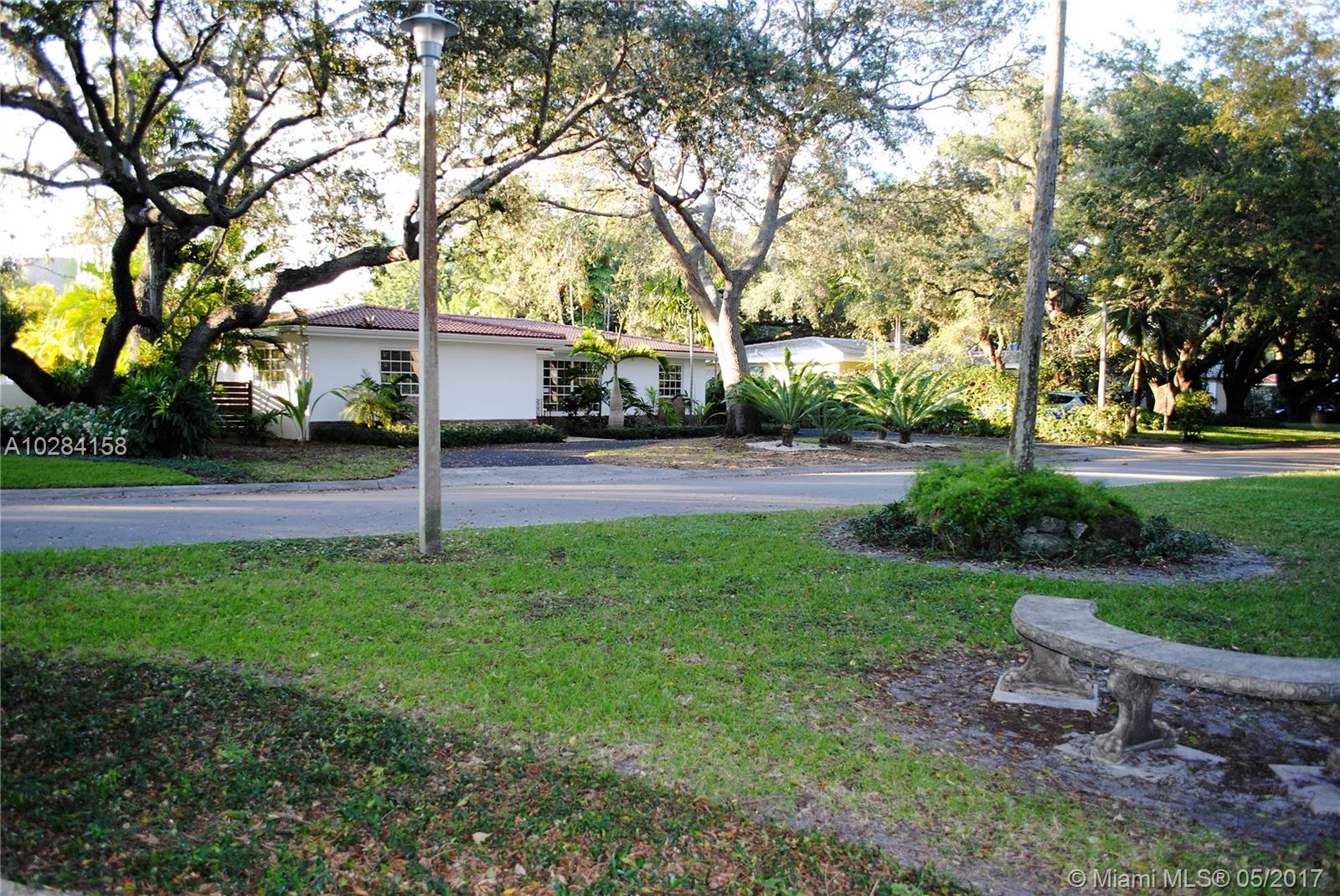 BAY POINT - Residential Lease