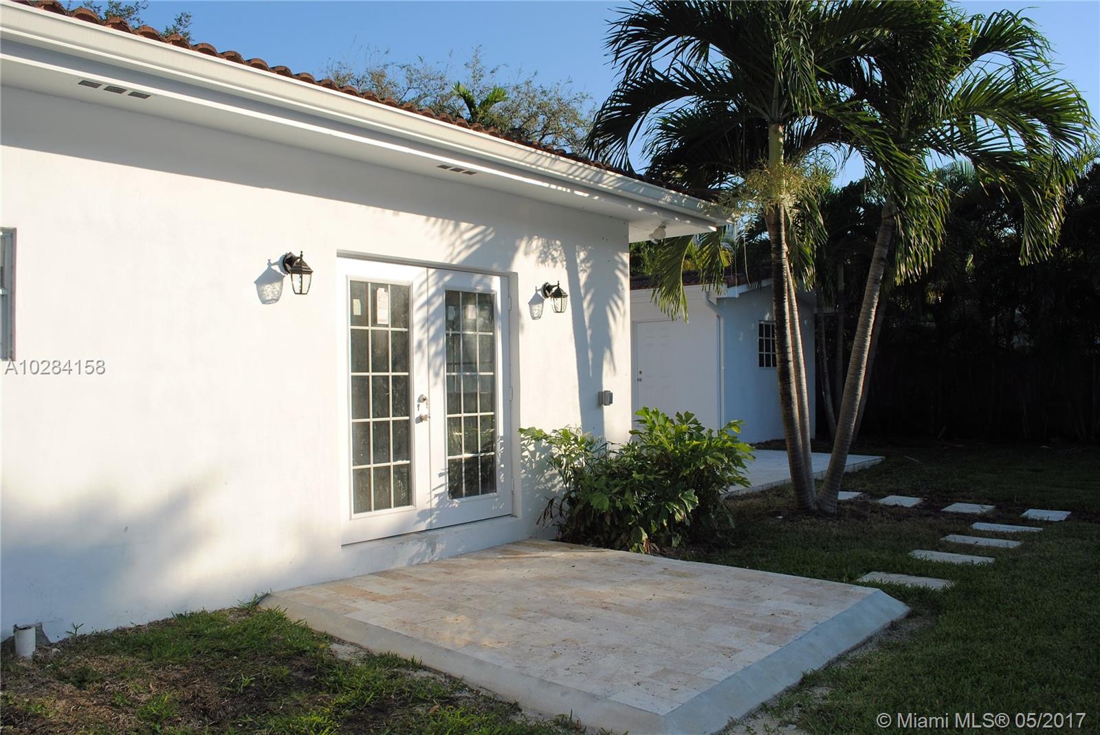 BAY POINT - Residential Lease
