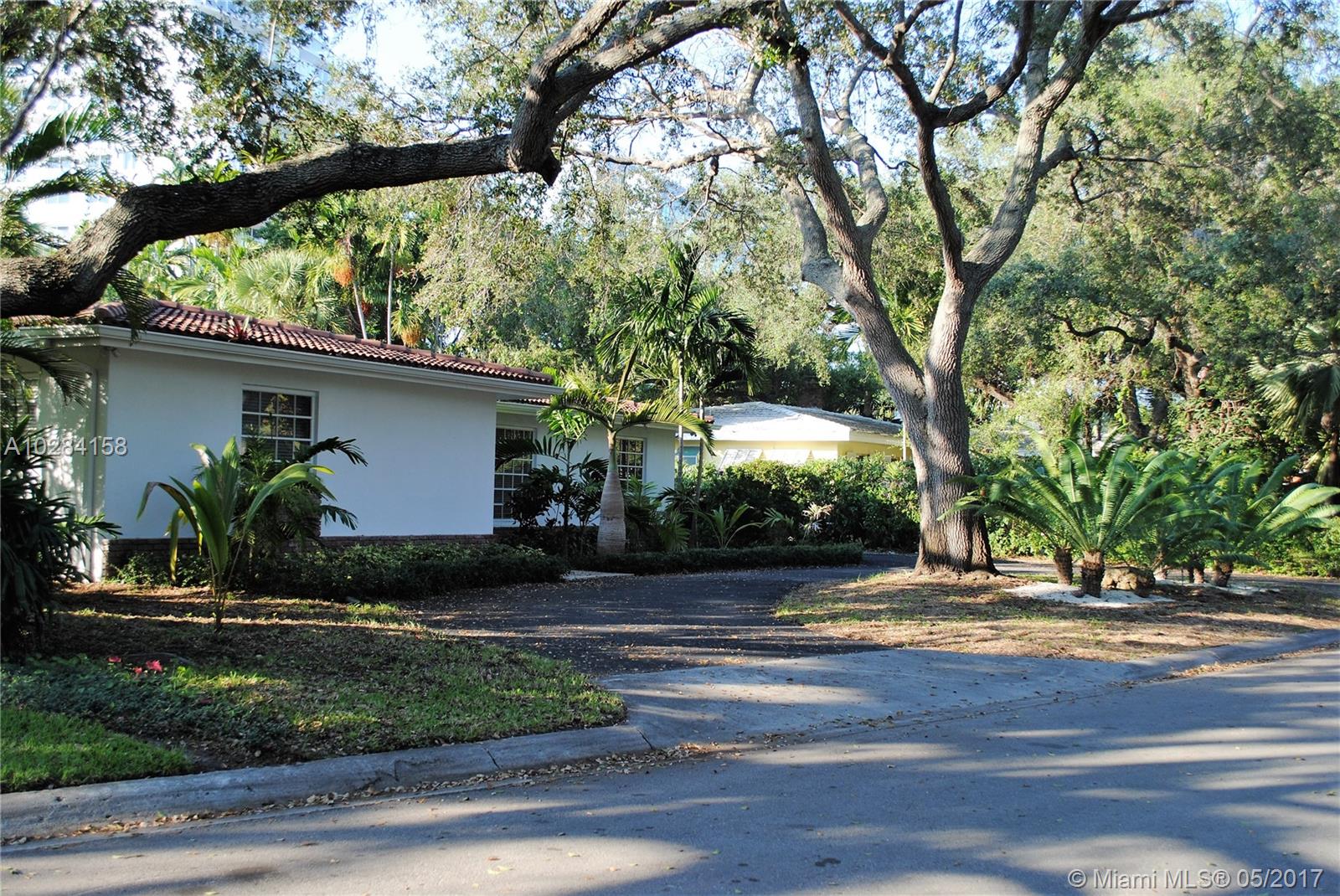 BAY POINT - Residential Lease