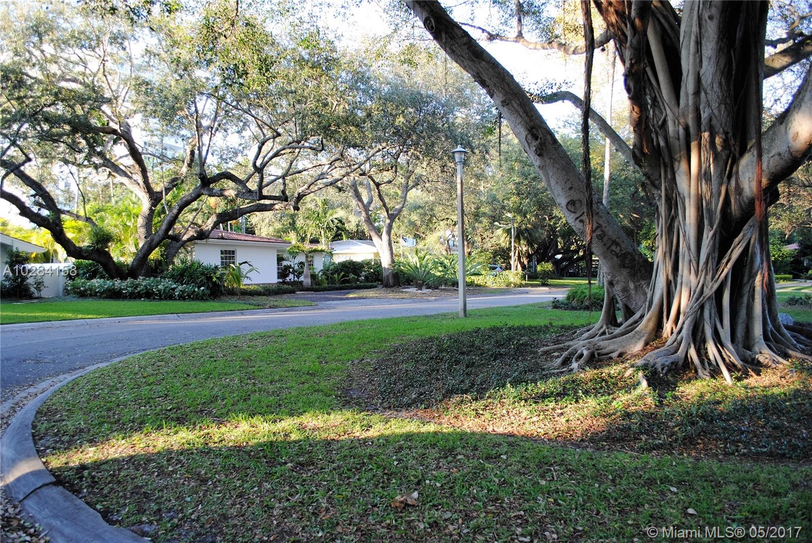 BAY POINT - Residential Lease