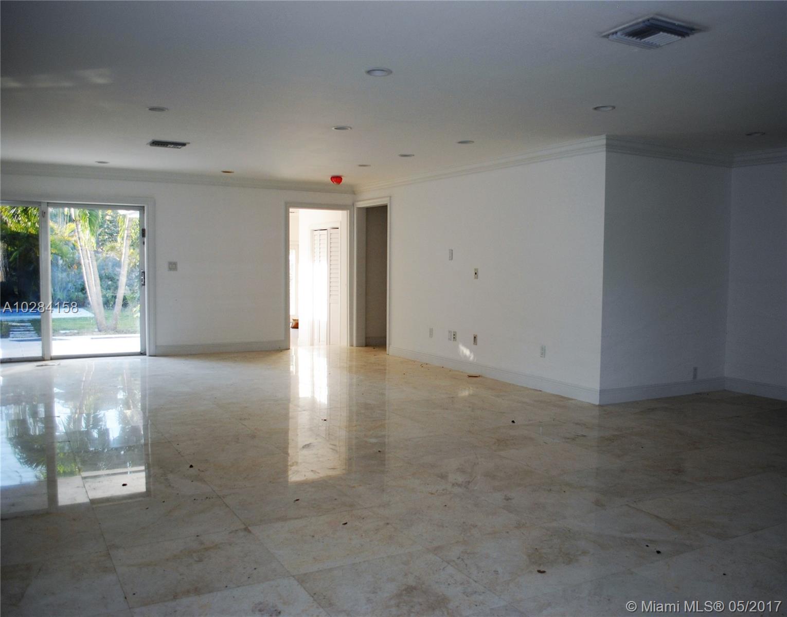 BAY POINT - Residential Lease