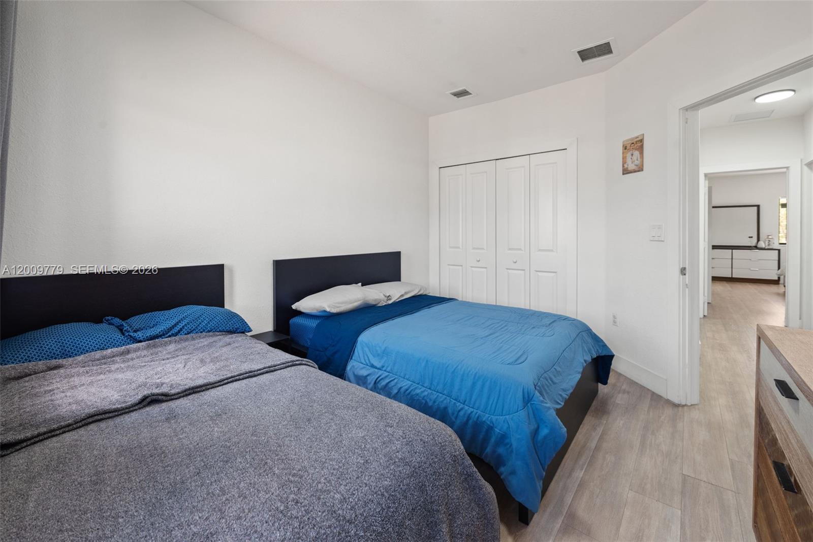 HIDDEN LAKE TOWNHOMES - Residential