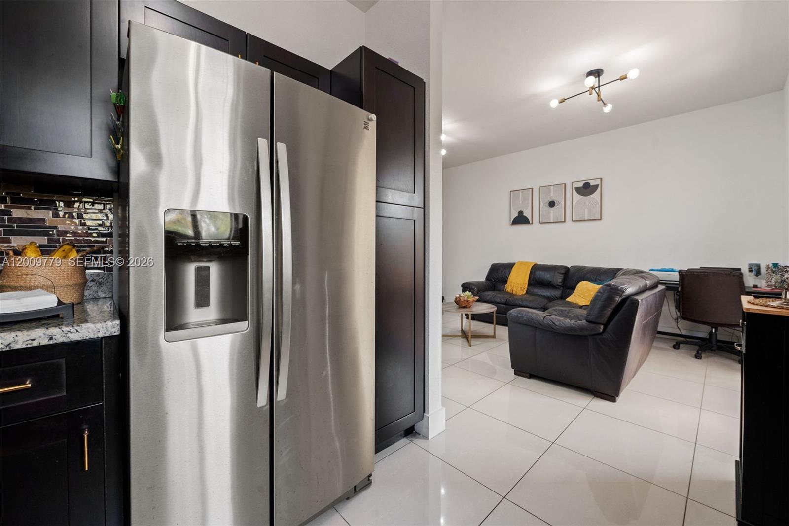 HIDDEN LAKE TOWNHOMES - Residential