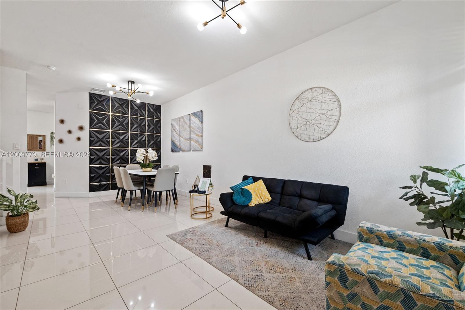 HIDDEN LAKE TOWNHOMES - Residential