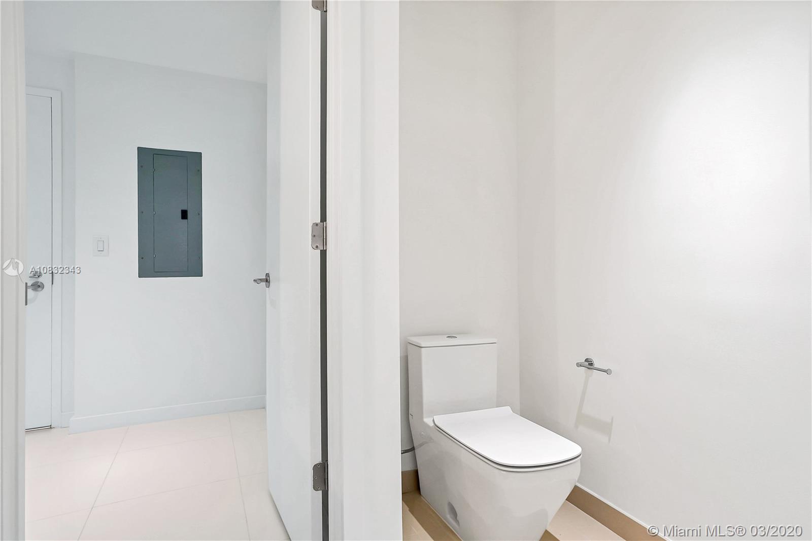 Paramount World Center - Residential Lease