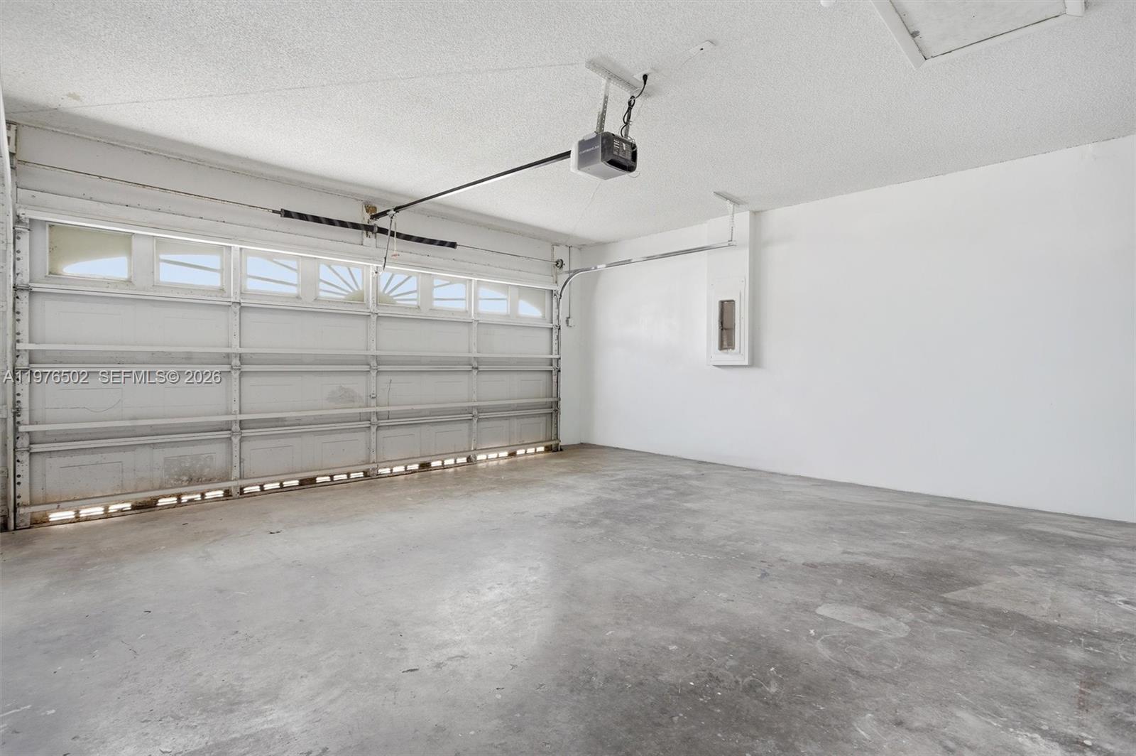 SECTOR 4 NORTH - Residential Lease