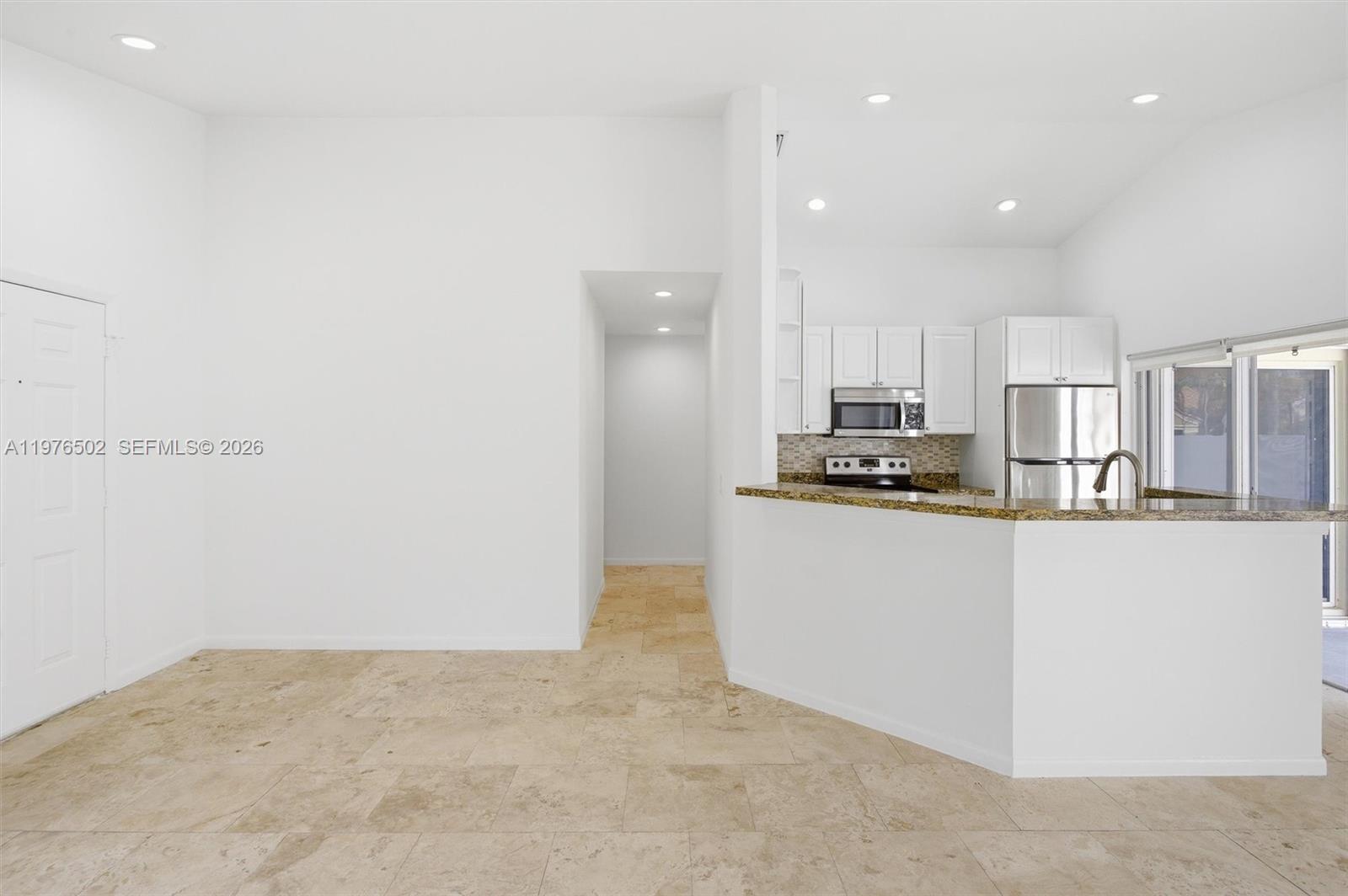 SECTOR 4 NORTH - Residential Lease