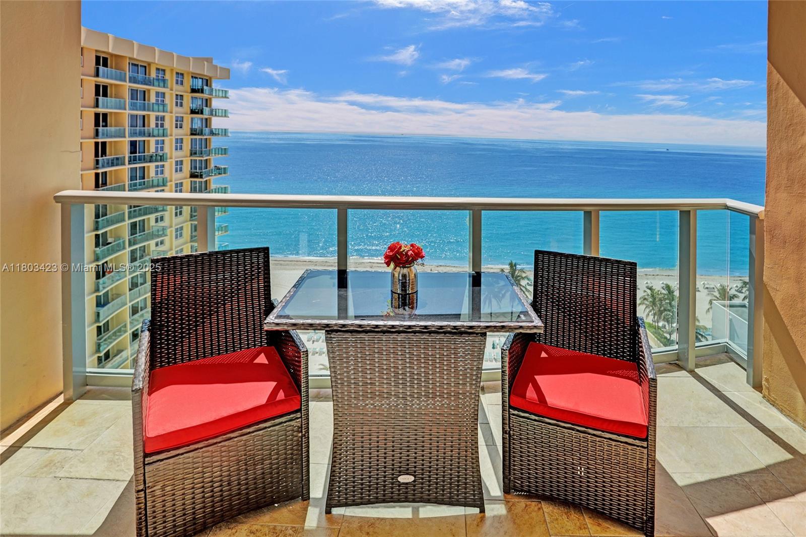 2501 S Ocean Dr 1523  Avai, Hollywood, Broward County, Florida - 1 Bedrooms  
2 Bathrooms - 