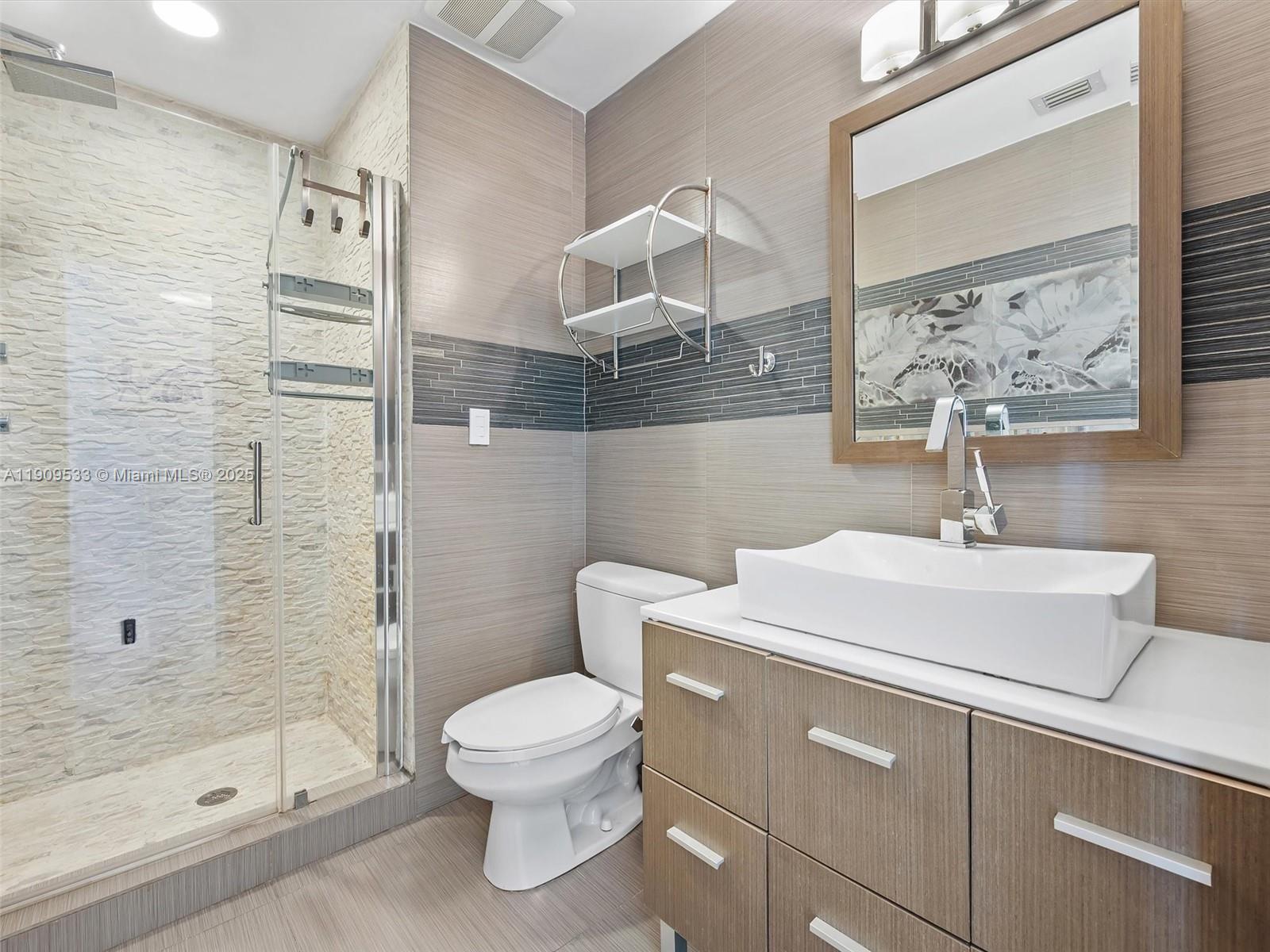 SEASIDE CONDO - Residential Lease