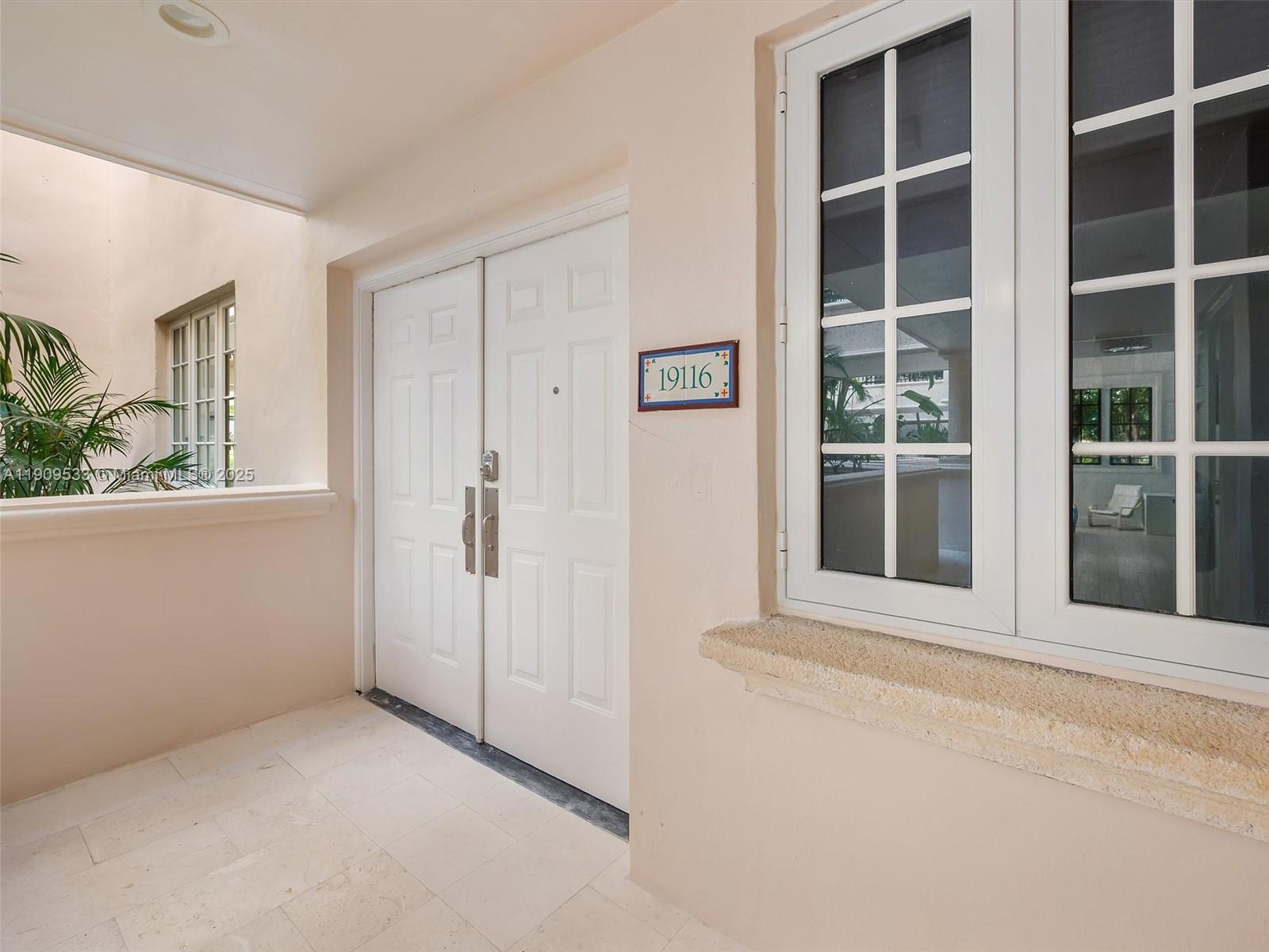 SEASIDE CONDO - Residential Lease