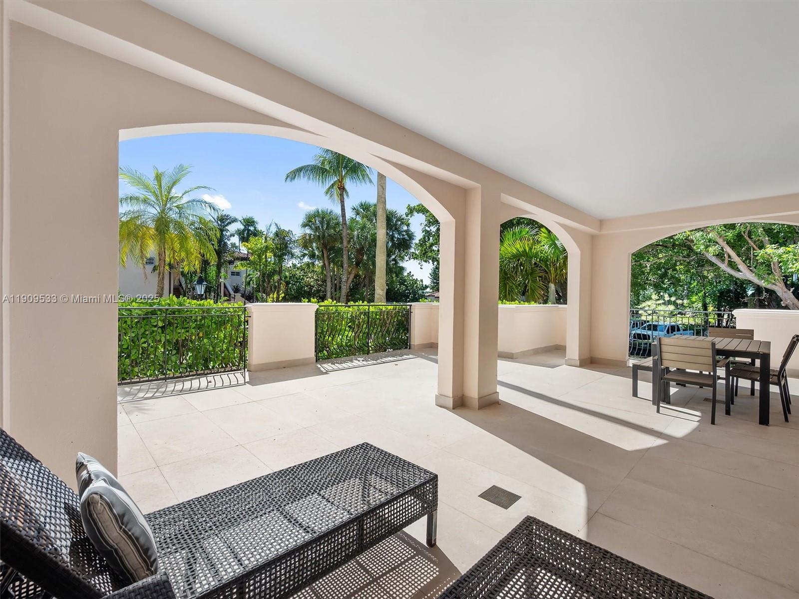 SEASIDE CONDO - Residential Lease