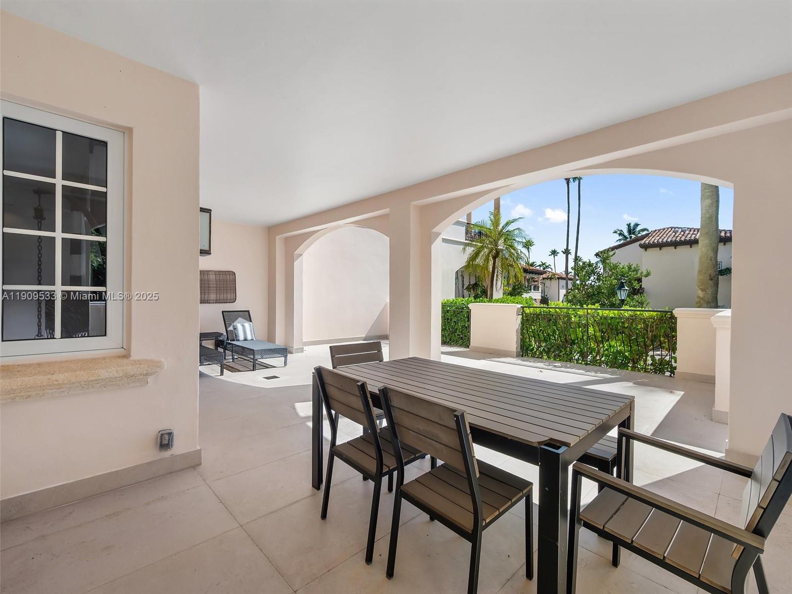 SEASIDE CONDO - Residential Lease