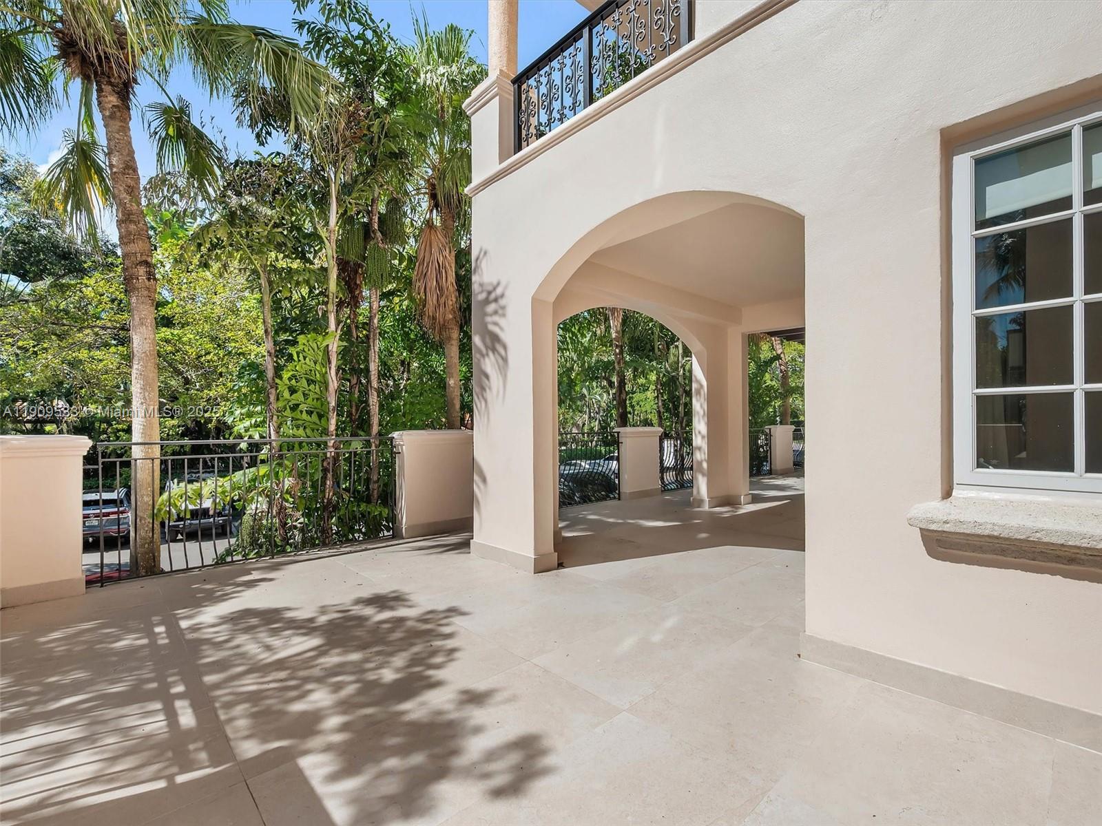 SEASIDE CONDO - Residential Lease