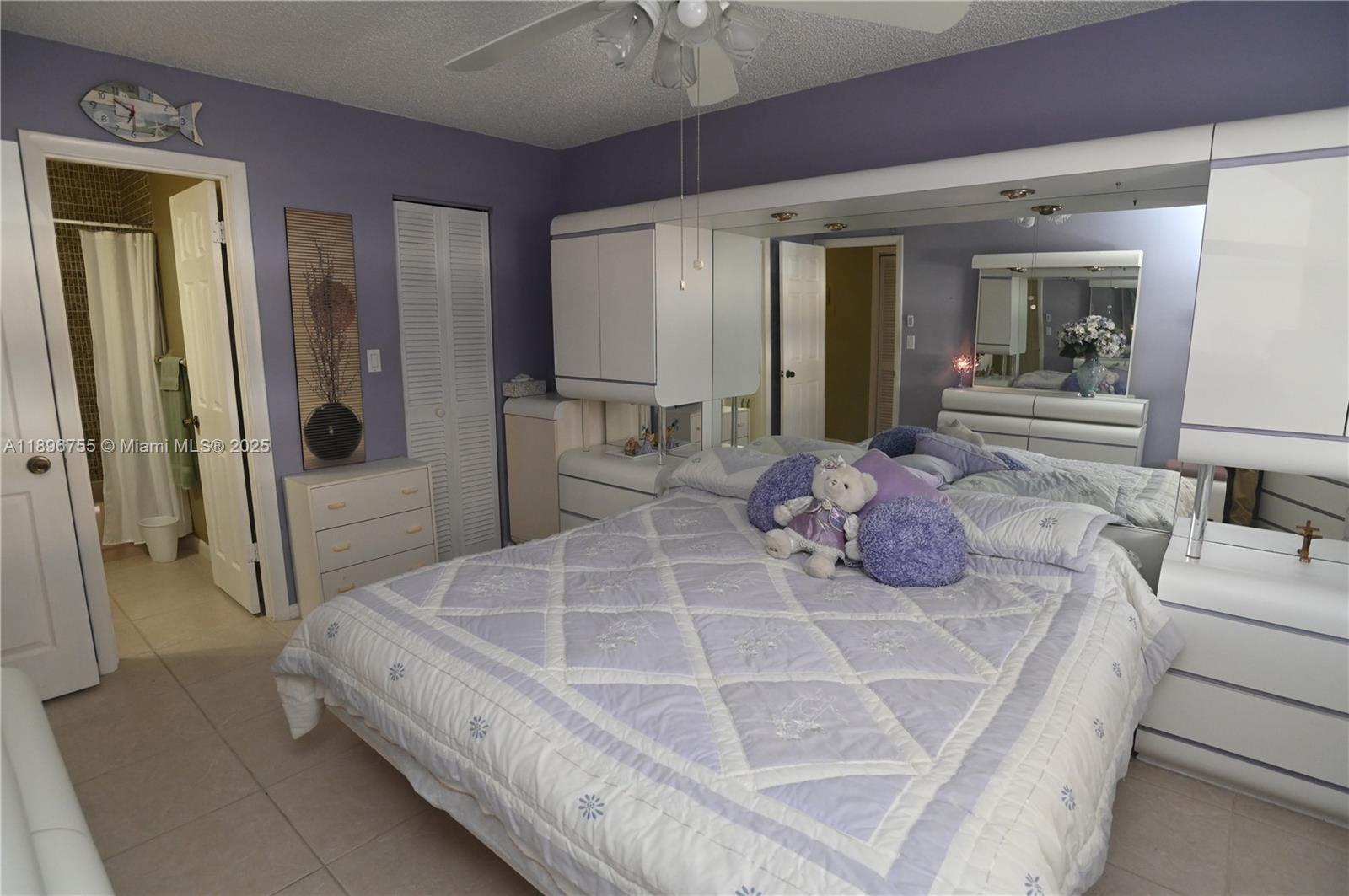 BEVERLY HILLS CONDO NUMBE - Residential