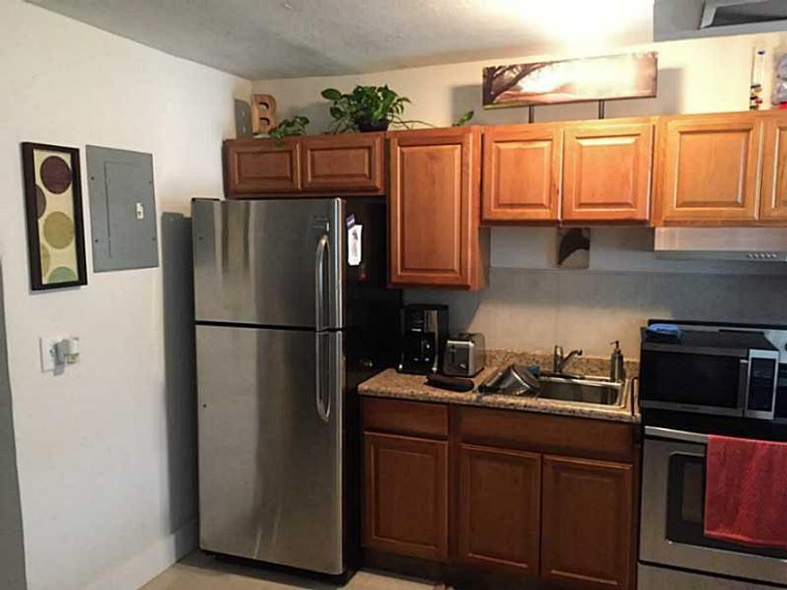 Fabulous Unit. Brand New Bathroom, Kitchen, Stainless Steel Appliances. Spacious living room. New Tile throughout unit. First, Last & Security Required. Application fee $25. for Background,Credit & eviction check or bring tenant with complete package. Con tact 786-247-8839 for LXBOX code. This unit is 15 minutes from the beach, 15 min from the Airport.  Its located in Riverside neighborhood, home to the Riverside Market Cafe & Craft Beer Cartel.
