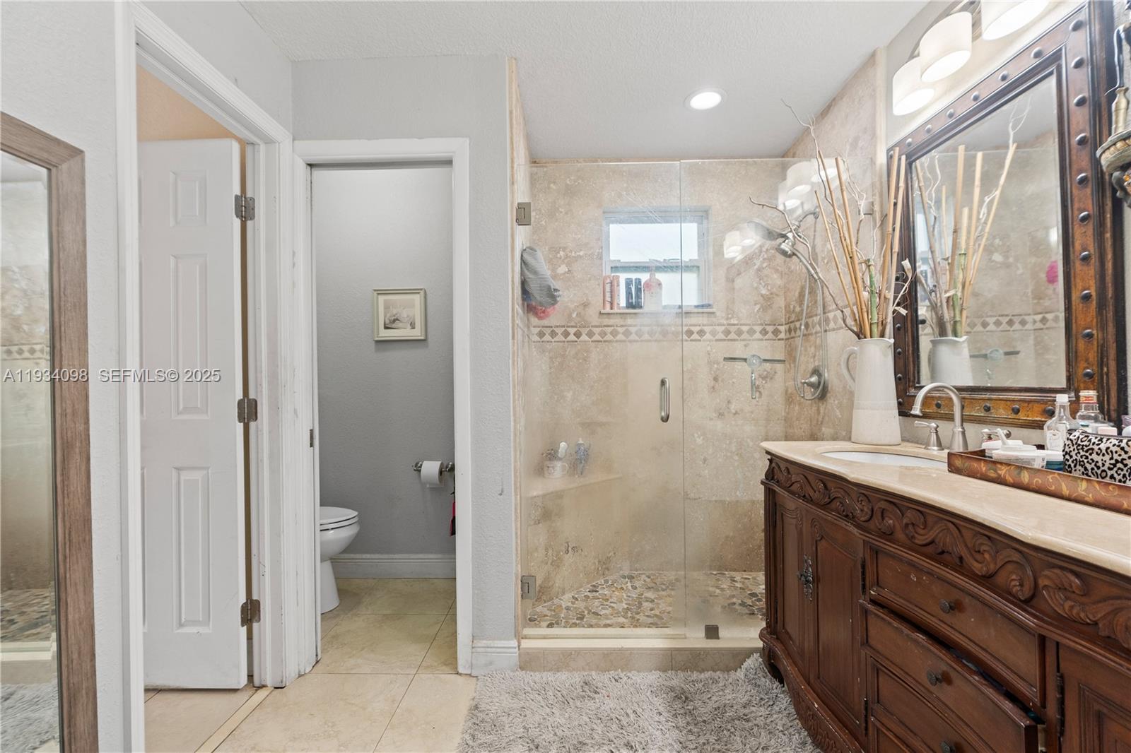 WEITZER SHAUNA MEADOWS SE - Residential