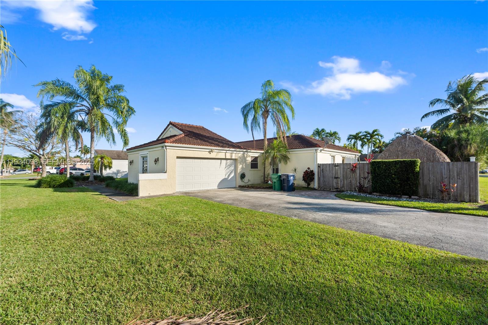 WEITZER SHAUNA MEADOWS SE - Residential