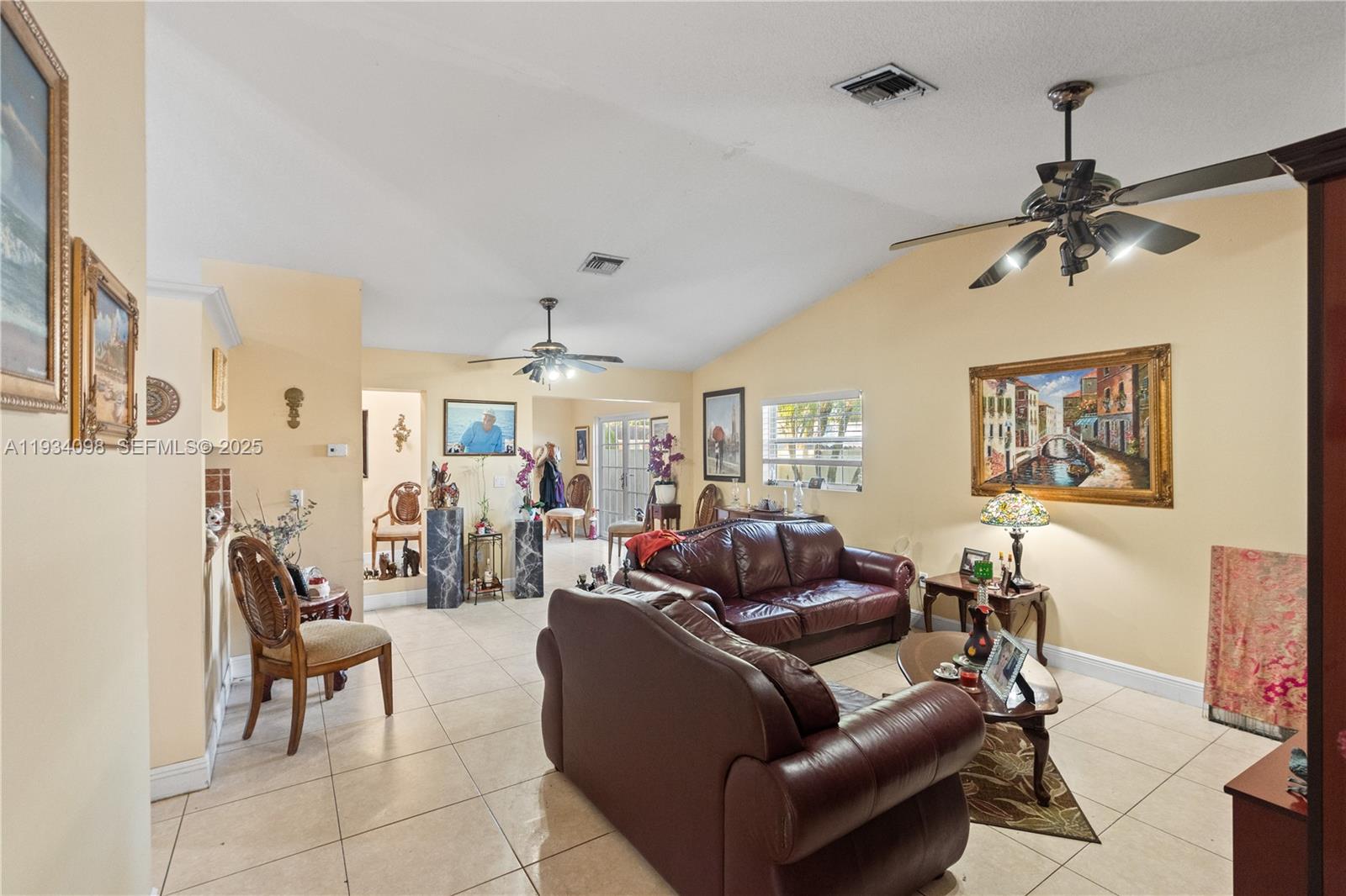 WEITZER SHAUNA MEADOWS SE - Residential