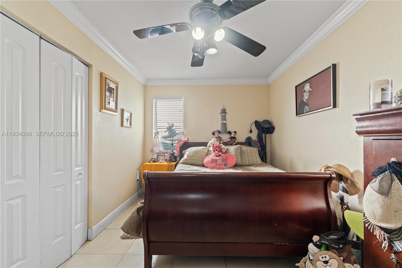 WEITZER SHAUNA MEADOWS SE - Residential