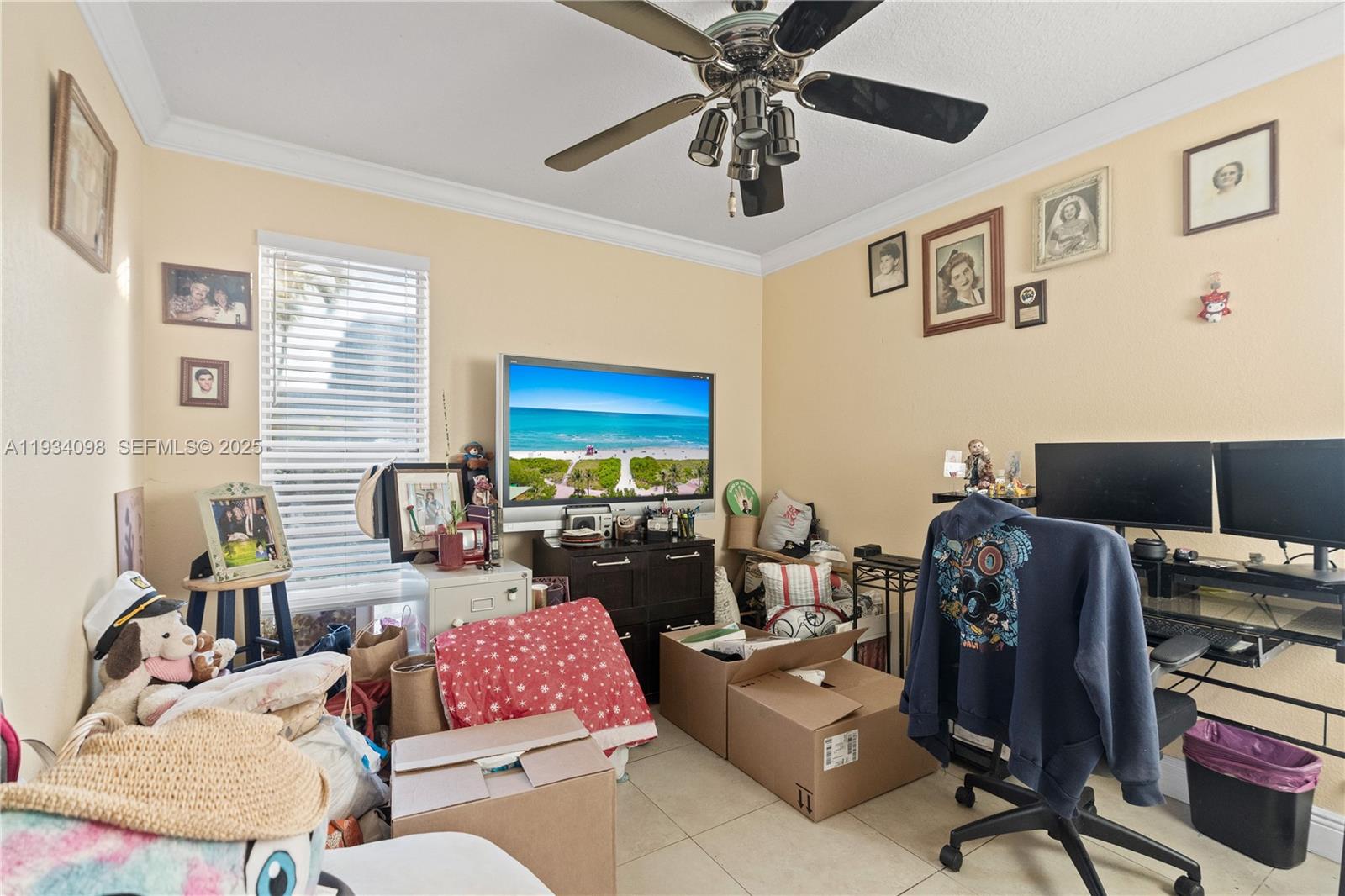 WEITZER SHAUNA MEADOWS SE - Residential