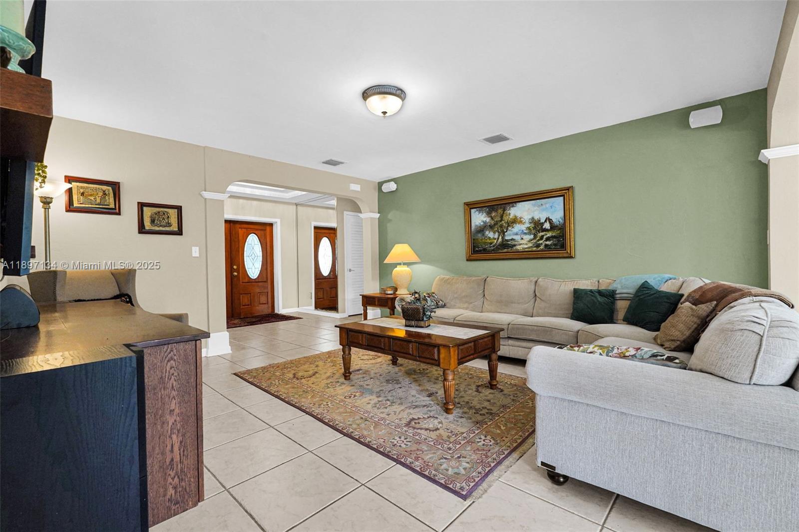 SOUTHWOOD 1ST ADDN - Residential Lease