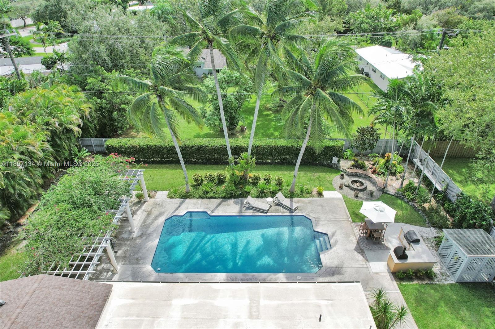 SOUTHWOOD 1ST ADDN - Residential Lease