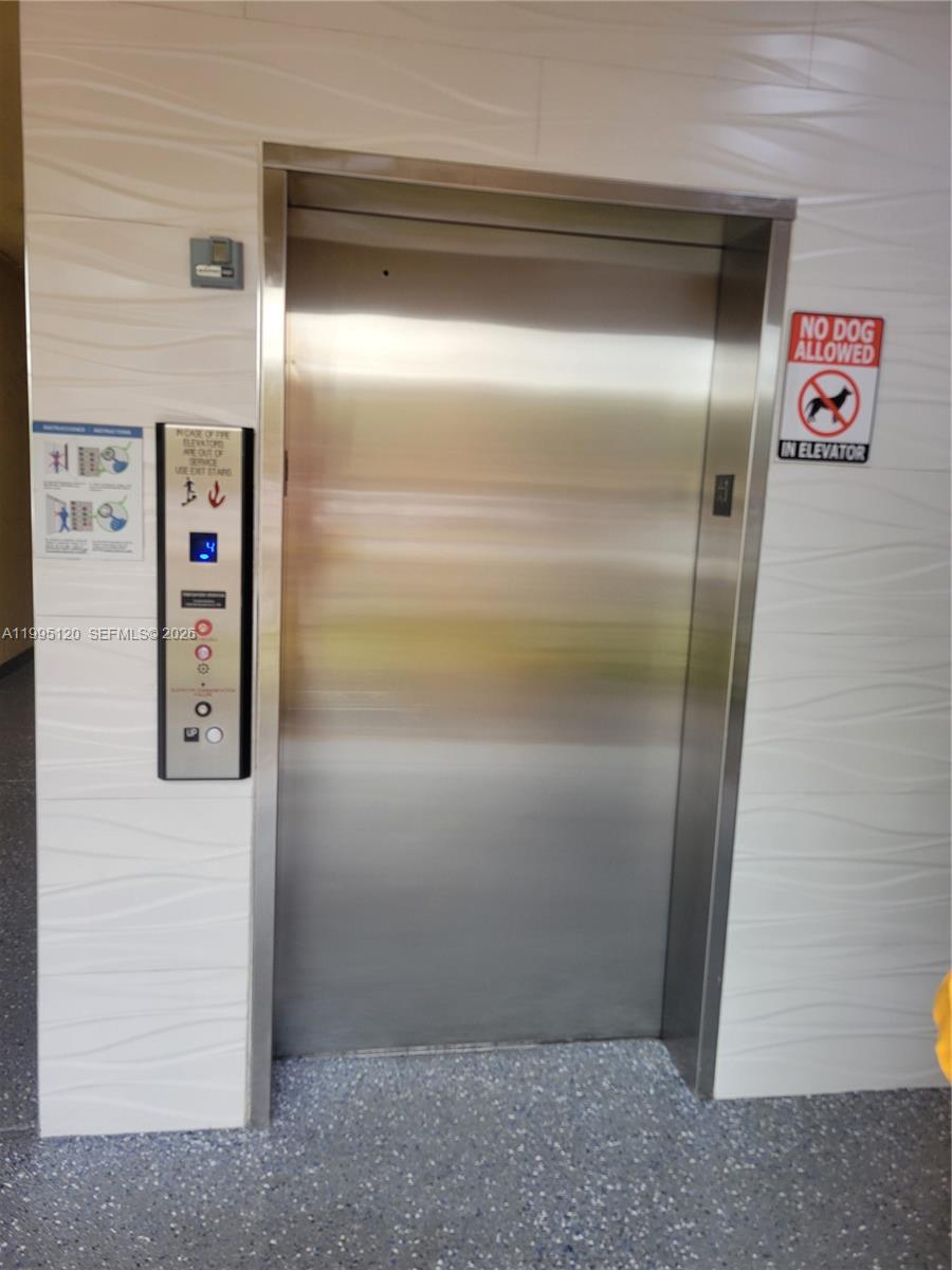 LAS VISTAS AT DORAL CONDO - Residential