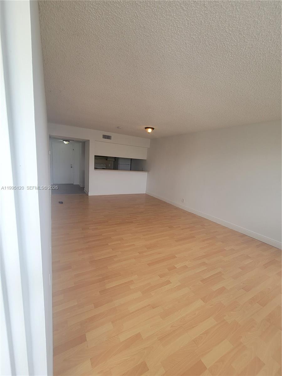 LAS VISTAS AT DORAL CONDO - Residential